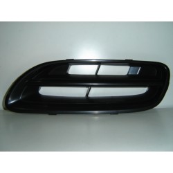 NISSAN MICRA 98-* GRELHA ESQUERDO (PRETA)