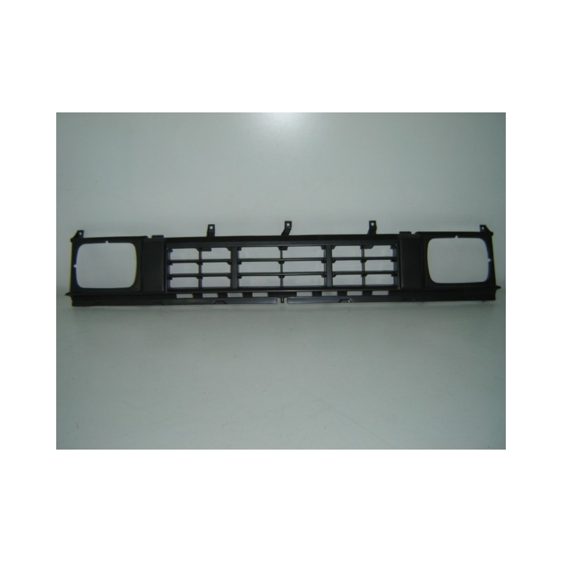 NISSAN KING CAB 87-* GRELHA (2WD)