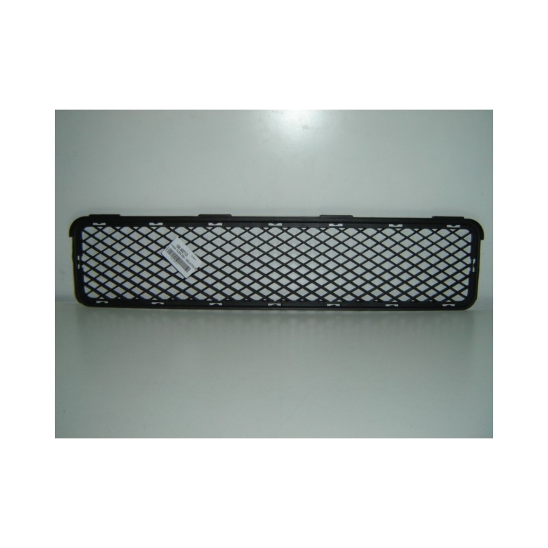 HYUNDAI TUCSON 04-* GRELHA CENTRAL PARA-CHOQUES FRENTE