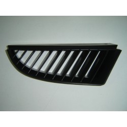 MITSUBISHI COLT 04-* GRELHA DIREITO