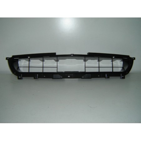 MITSUBISHI LANCER 04-* GRELHA PARA-CHOQUES FRENTE