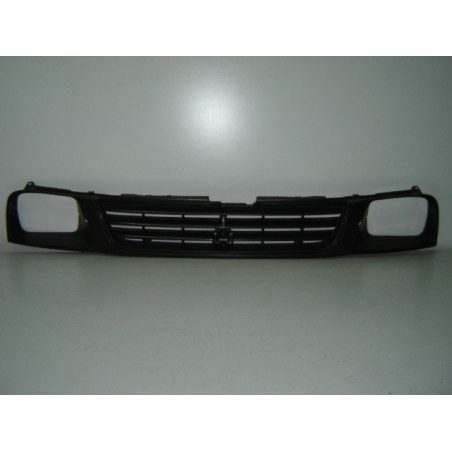 MITSUBISHI L200 96-* GRELHA (PRETA)