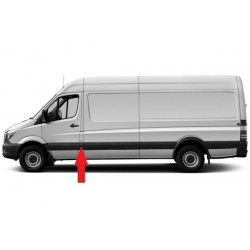 MERCEDES SPRINTER/CRAFTER 06-* FRISO LATERAL ESQUERDO SEM FURO PISCA