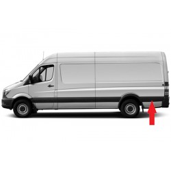 MERCEDES SPRINTER/CRAFTER 06-* FRISO PAINEL TRÁS ESQUERDO COM FURO PISCA (CH/LONGO)