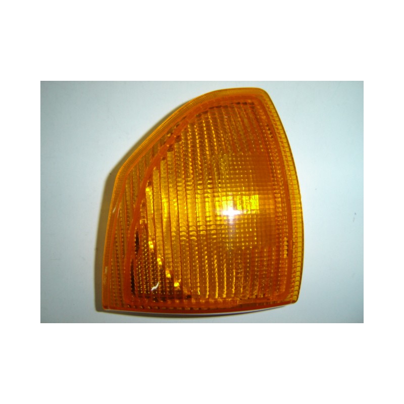 ALFA 33 -89* FAROLIM FRENTE DIREITO (AMARELO)