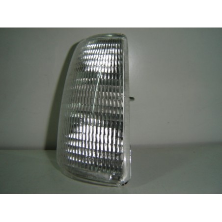 VW POLO 90-* FAROLIM FRENTE DIREITO (BRANCO)