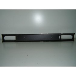 NISSAN D21 86-* CENTRO PARA-CHOQUES TRÁS