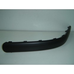VW GOLF 97-* FRISO PARA-CHOQUES TRÁS DIREITO PRETO