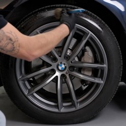 ABRILHANTADOR DE PNEUS 500ML