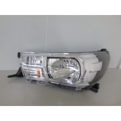 TOYOTA HILUX 16-* FAROL ESQUERDO ELÉCTRICO (H4)