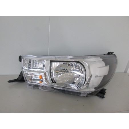TOYOTA HILUX 16-* FAROL ESQUERDO ELÉCTRICO (H4)
