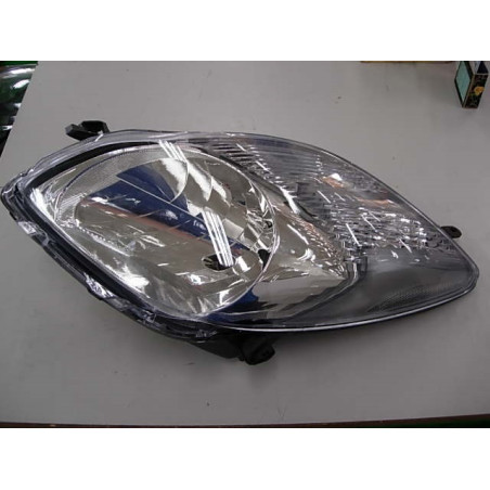 TOYOTA YARIS 09-* FAROL DIREITO COM MOTOR ELÉCTRICO INTERIOR CROMADO (T/VALEO)