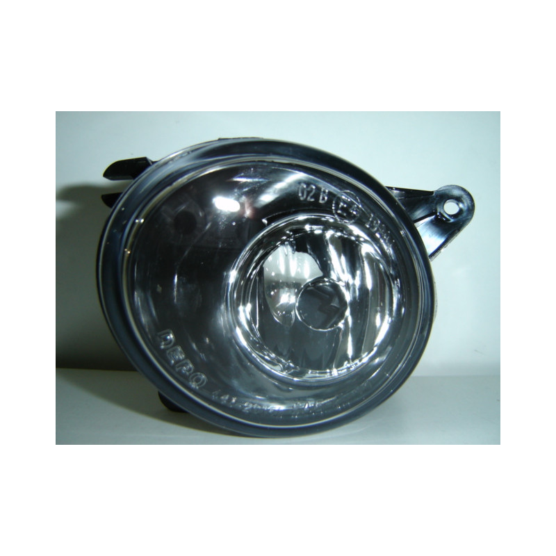 AUDI A6 01-03* FAROL NEVOEIRO ESQUERDO