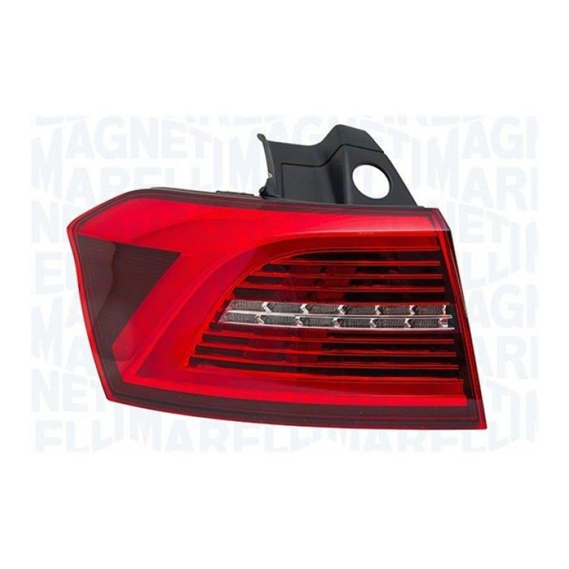 VW PASSAT B8 2014.11-* FAROLIM TRÁS DIREITO CANTO LED (SW)