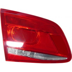 VW PASSAT 10-* FAROLIM TRÁS DIREITO (4 PORTAS MALA)