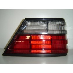 MERCEDES W124 93-* VIDRO FAROLIM TRÁS DIREITO (FUMADO)