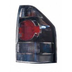 MITSUBISHI PAJERO 08-* FAROLIM TRÁS DIREITO (3 PORTAS)