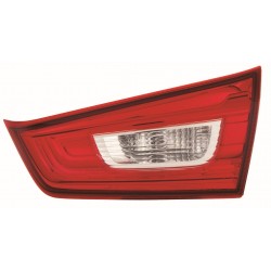 MITSUBISHI ASX 10-* FAROLIM TRÁS DIREITO (MEIO) (STANLEY)