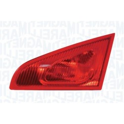 MITSUBISHI COLT 04-* FAROLIM TRÁS DIREITO MEIO M/MARELLI (3 PORTAS)