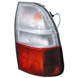 MITSUBISHI L200 02-* FAROLIM TRÁS ESQUERDO (CAIXA METAL) (BRANCO/VERMELHO)