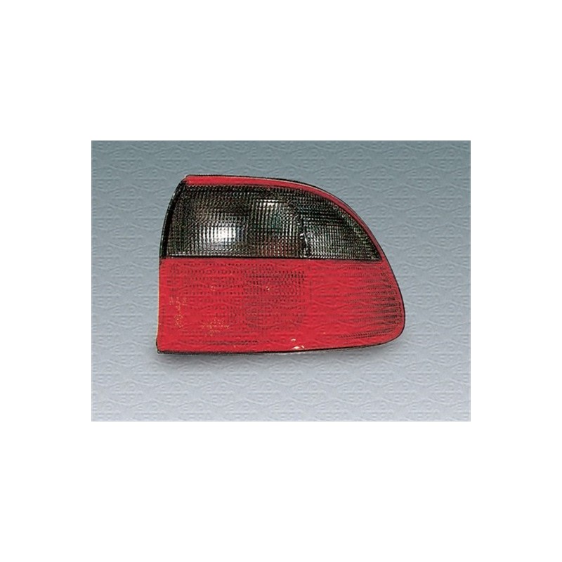 OPEL OMEGA 94-* FAROLIM TRÁS CANTO DIREITO M/MARELLI