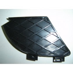 MERCEDES W210 99-* GRELHA DIREITO PARA-CHOQUES FRENTE (EXTERIOR)