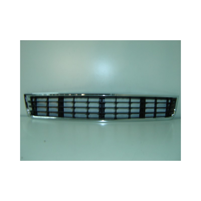 AUDI A4 01-* GRELHA CENTRAL PARA-CHOQUES FRENTE