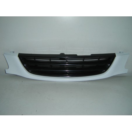 TOYOTA AVENSIS 97-* GRELHA (PRETA)