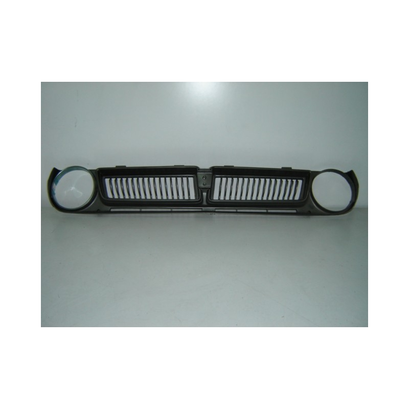 TOYOTA COROLLA KE30* GRELHA